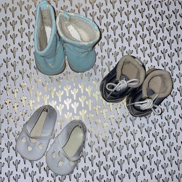 American Girl Other - 🛼 Vtg American Girl Doll Shoes (Bundle)